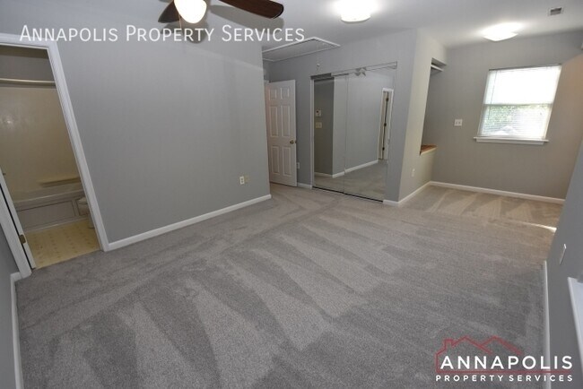 Building Photo - 1605 Rockhold Rd