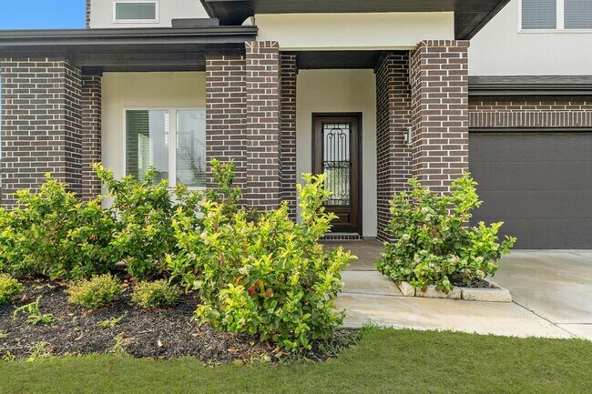 Building Photo - 29231 Red Rocks Pk Dr