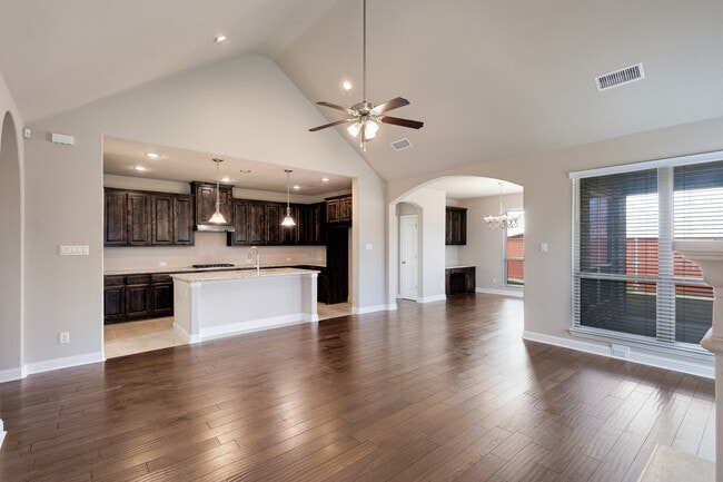 Building Photo - 15609 Canyon Ridge