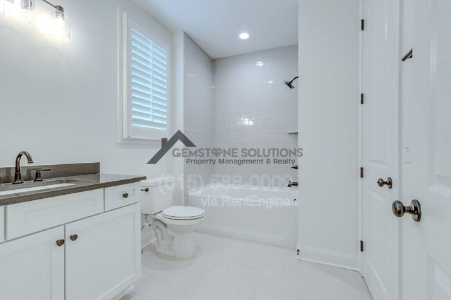 Building Photo - 1001 Championship Blvd