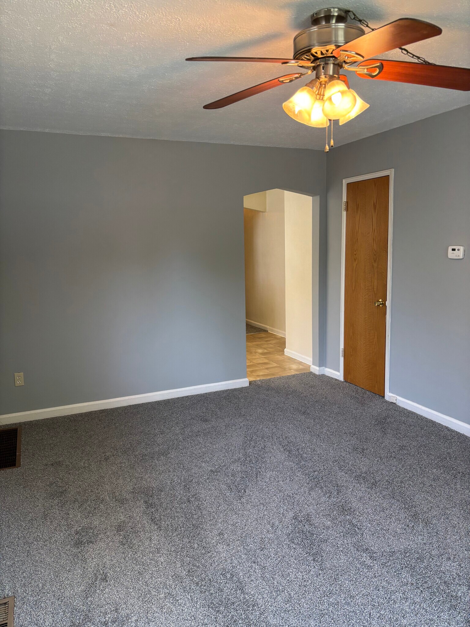 Building Photo - 506 Morse Ave