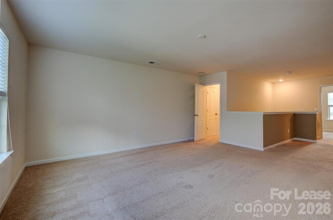 Building Photo - 16125 Hammersmith Farm Dr