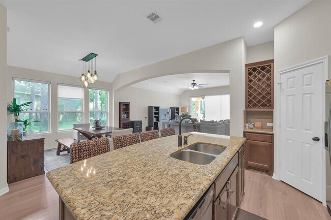 Building Photo - 66 N Whistling Swan Pl