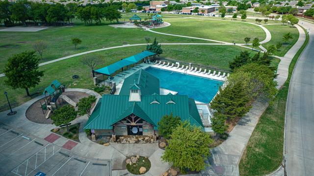 Building Photo - 2113 Lanshire Dr