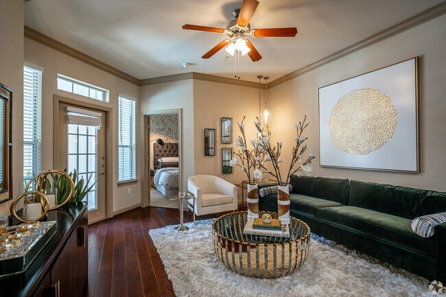 Building Photo - Spacious Living + Special Offers Available!