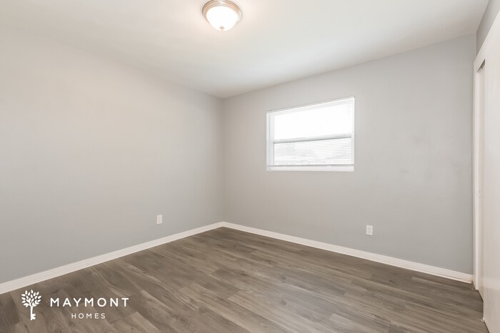 Building Photo - 2310 Crosby St