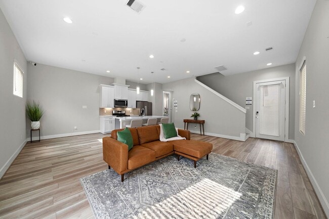 Building Photo - New construction 3 bedroom, 2.5 bathroom h...