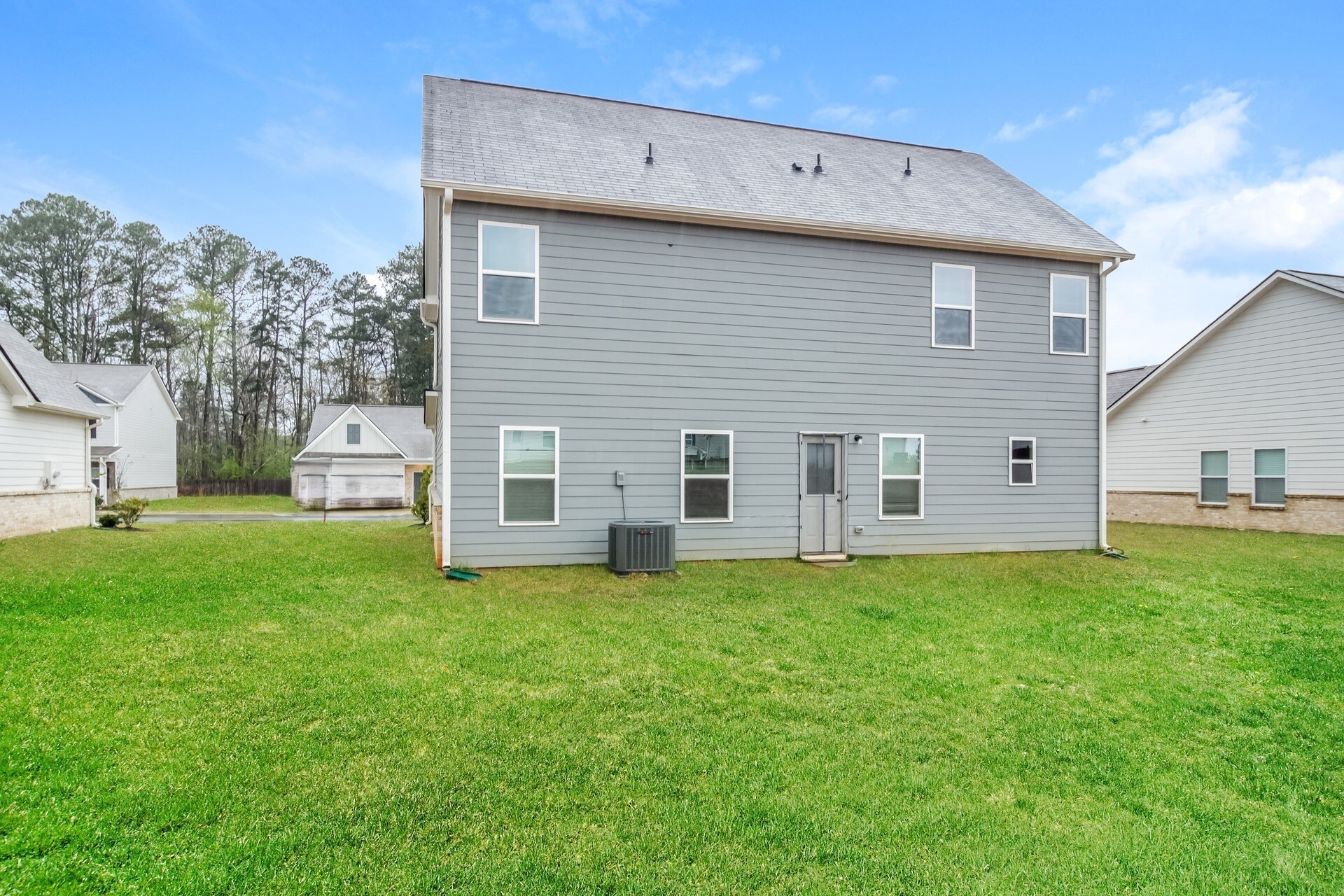Building Photo - 134 Innis Brk Cir