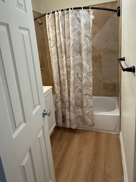 Building Photo - 2764 Conejo Dr
