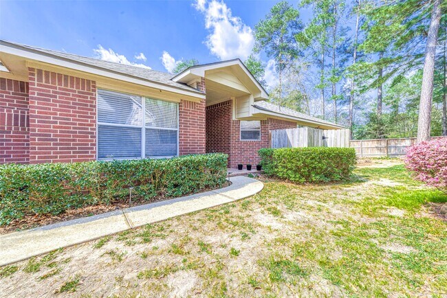 Building Photo - 134 E Foxbriar Forest Cir