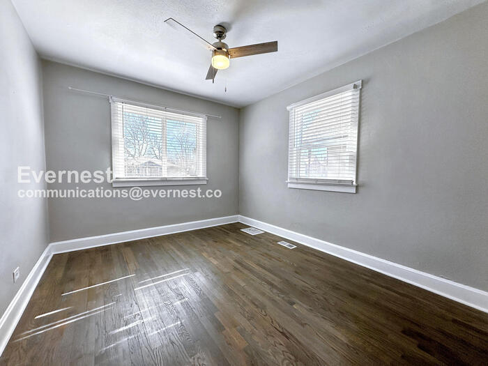 Building Photo - 2551 W 39th Ave