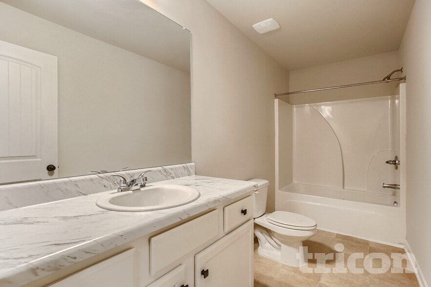 Building Photo - 169 Magnaview Dr