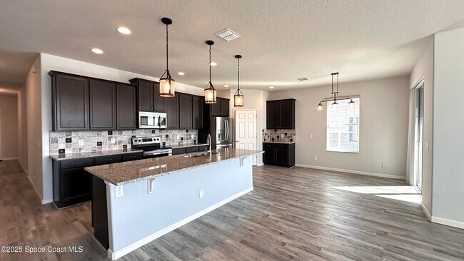 Building Photo - 4477 Trovita Cir