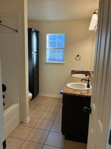 Building Photo - 2303 Bachelor Button Blvd