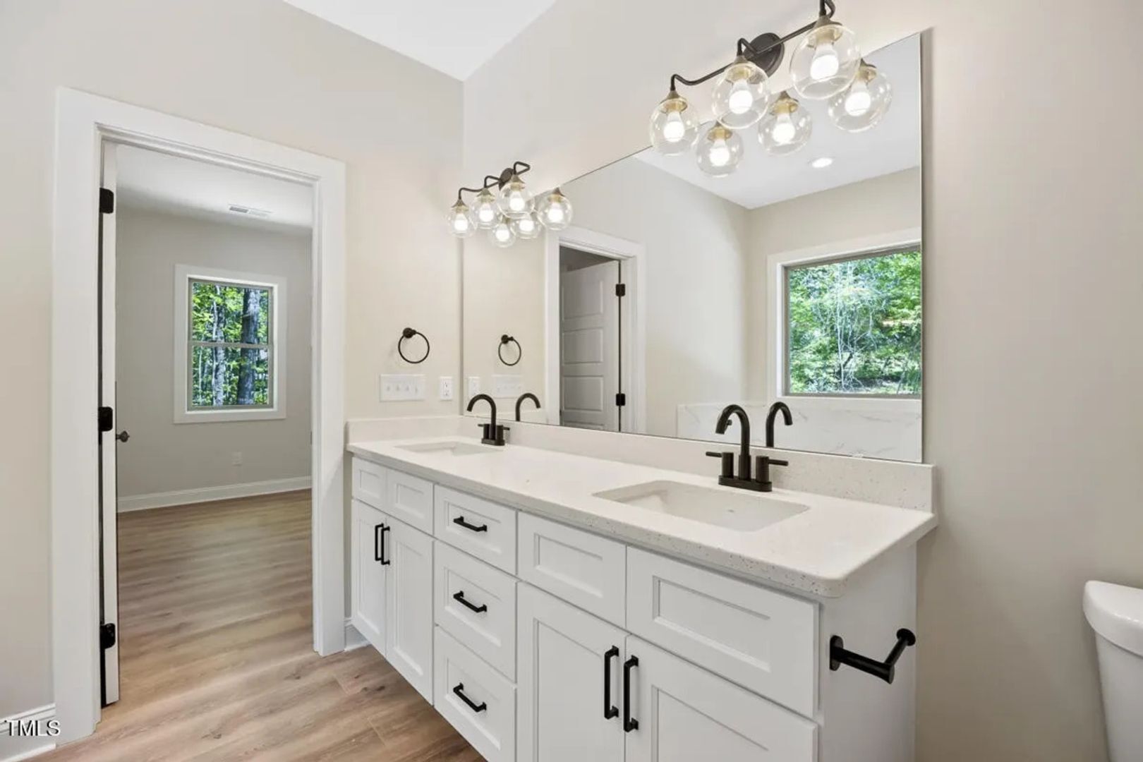 Building Photo - 149 Amber Rd