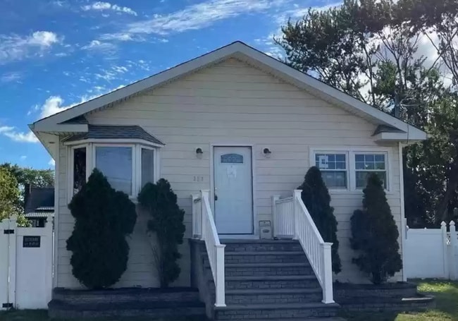 Primary Photo - 363 Miller Ave