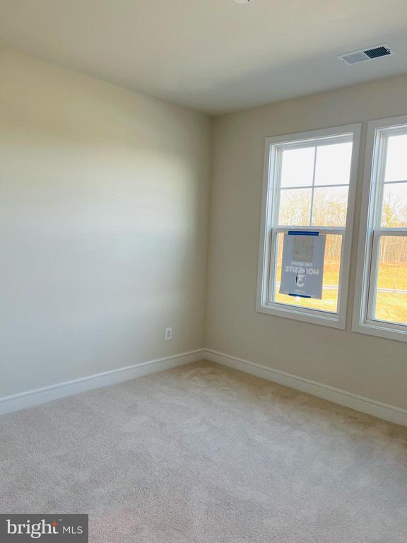 Building Photo - 106 Choke Cherry Ct