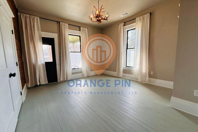 Building Photo - 2923 Morrow Ave