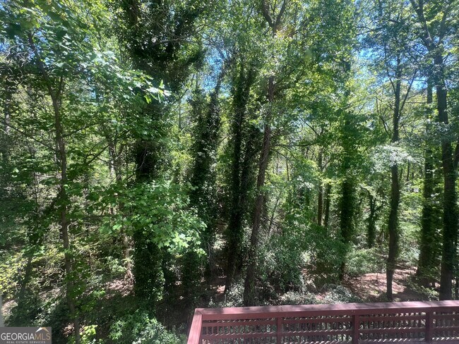 Building Photo - 265 Pine Valley Dr