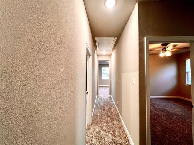 Building Photo - 2803 Woodland Ct