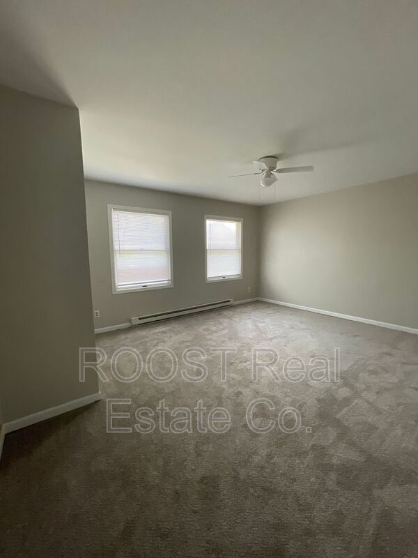 Building Photo - 1107 Sidney St