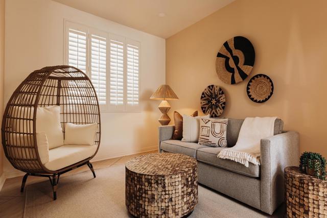 Building Photo - 10517 Corte Jardin Del Mar