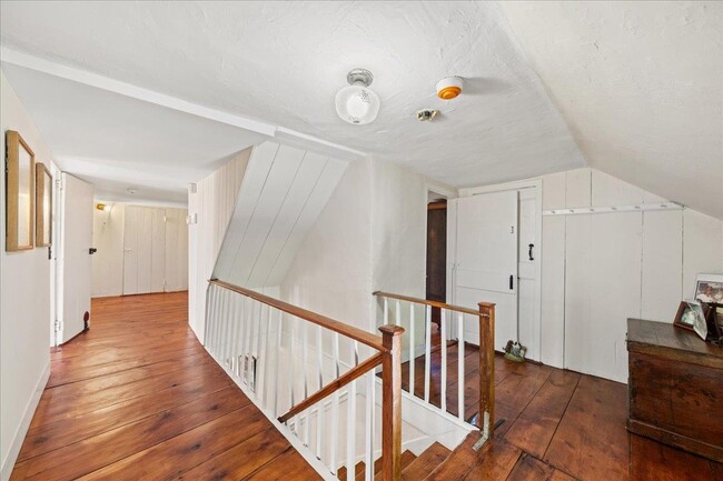 Building Photo - 15 Inningwood Rd