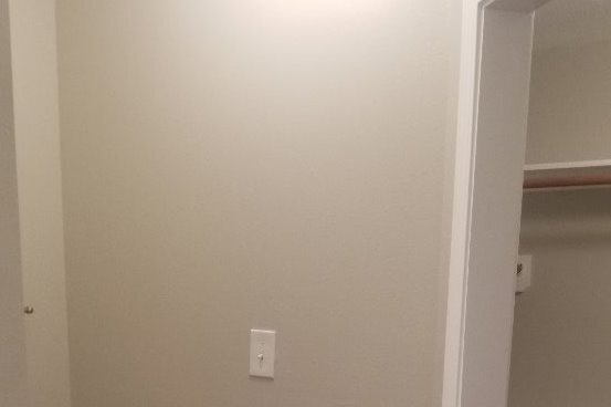 master bathroom dual flush elongated toilet - 16778 N Bob White Dr
