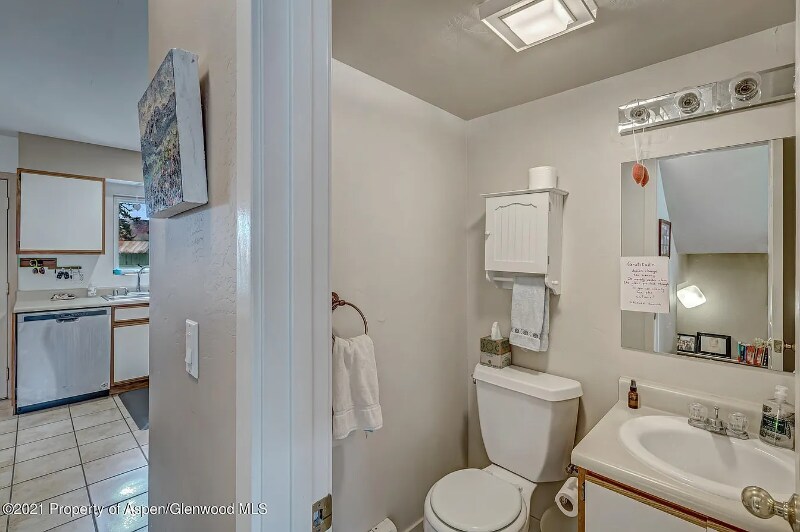 Building Photo - 350 S 8th St