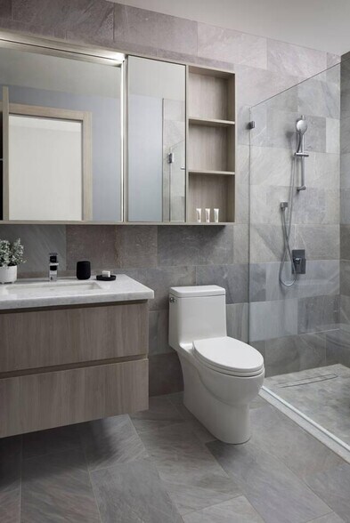 Building Photo - 1077 Lenora St