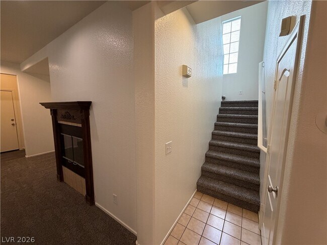 Building Photo - 9033 Attractive Ct
