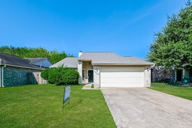 Primary Photo - 3009 Walnut Springs Dr