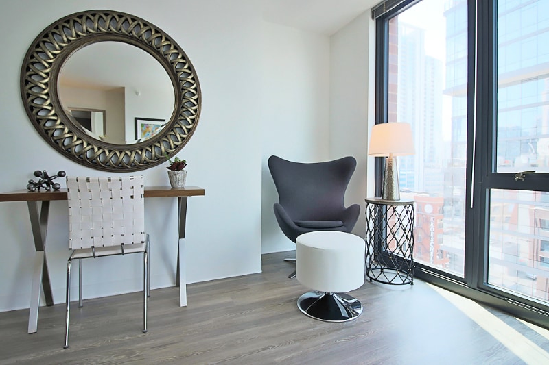 Building Photo - 658 N Wells St