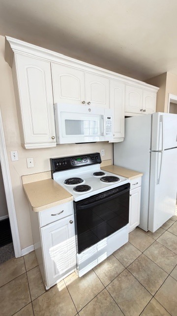 Building Photo - 2815 Wyndale Rd