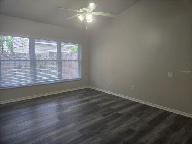 Building Photo - 901 Beresford Way
