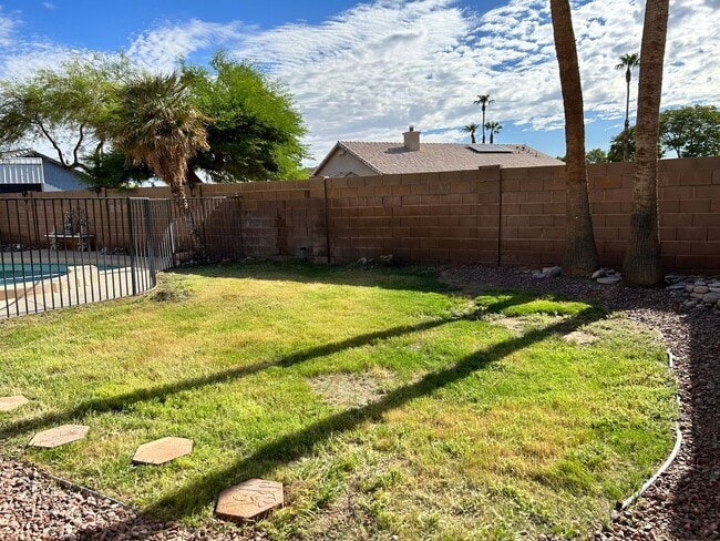 Building Photo - 4-Bedroom Home in Mesa Del Sol with Heated Pool and Spa