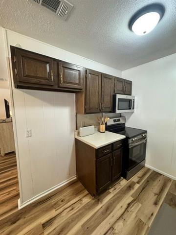 Building Photo - 935 Minter Ln