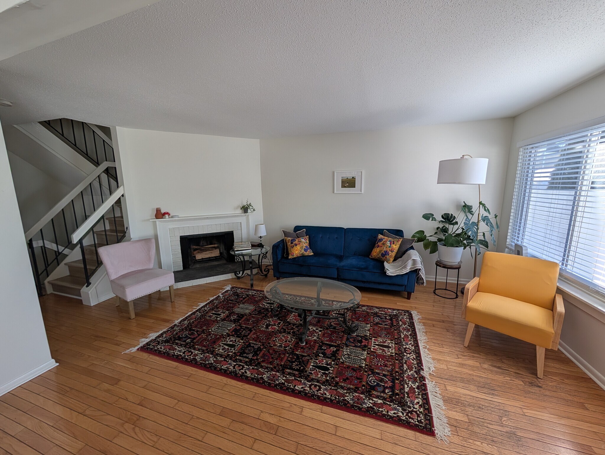 Building Photo - 609 Longfellow Dr