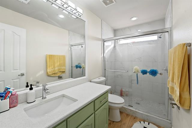 Building Photo - 5921 Ash Flat Dr