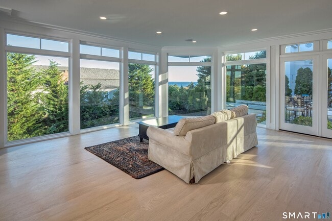 Building Photo - 23 Sterling Dr