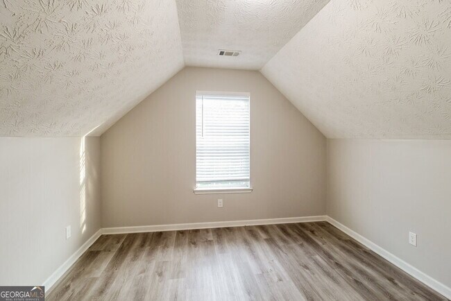 Building Photo - 7047 Red Maple Ln