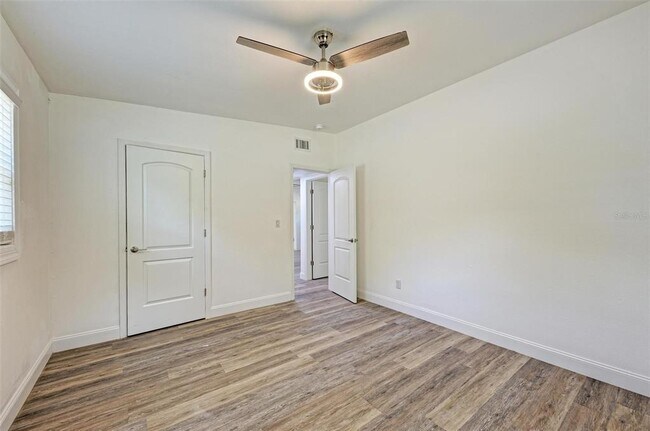 Building Photo - 6703 N 30th St