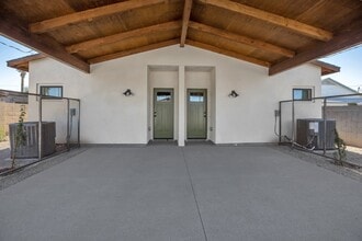 Building Photo - Newer Garfield District Duplex now available!