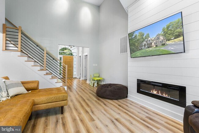 Building Photo - 17 Old Banks Dr