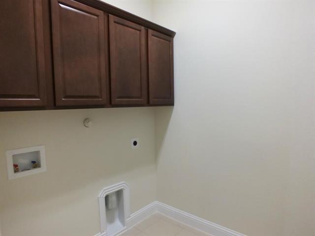 Building Photo - 620 Calliopsis St