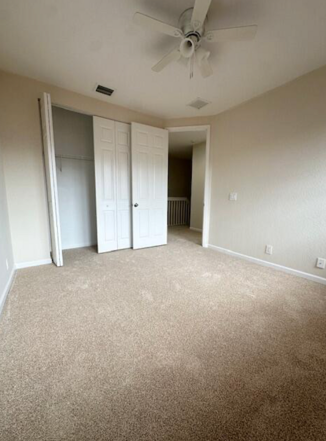 Building Photo - 7359 Briella Dr