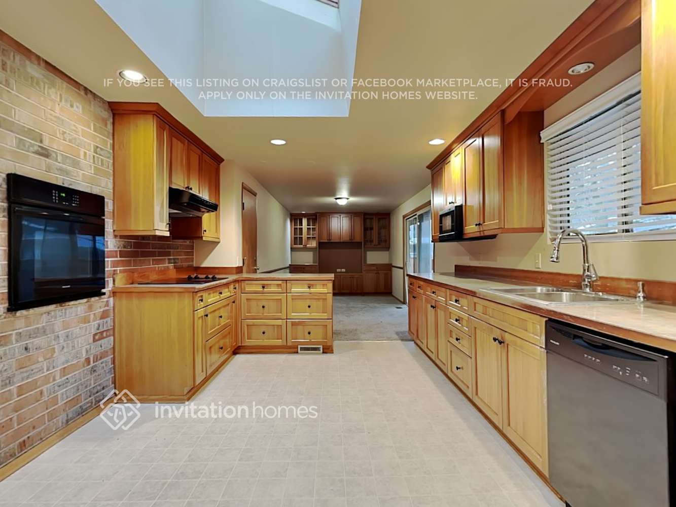 Building Photo - 617 S 301st St