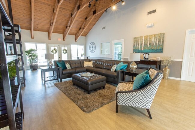 Building Photo - 1895 S Semoran Blvd