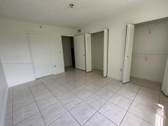 Building Photo - 12136 St.Andrews Pl