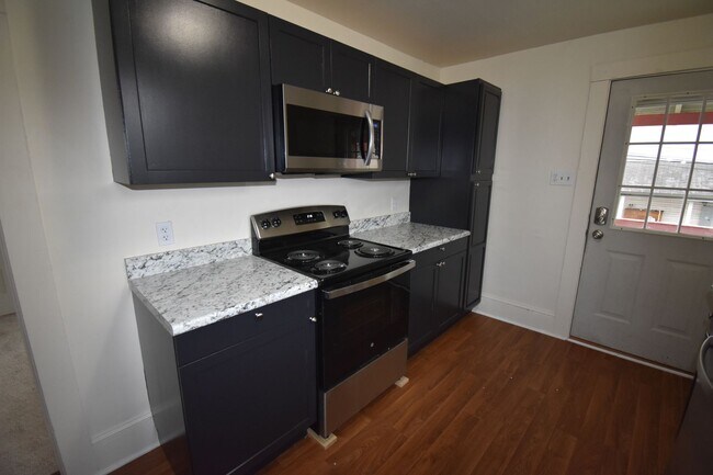 Building Photo - RDBSR108